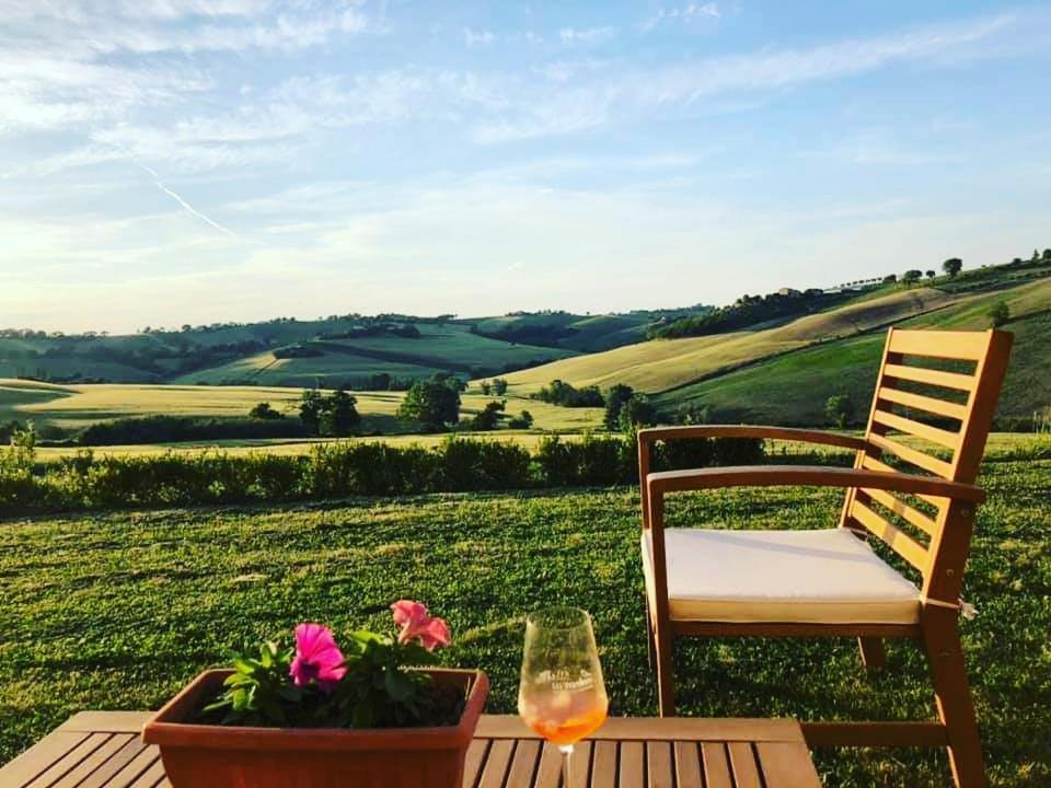 Il Giardino Nella Valle Belvedere Ostrense Екстер'єр фото